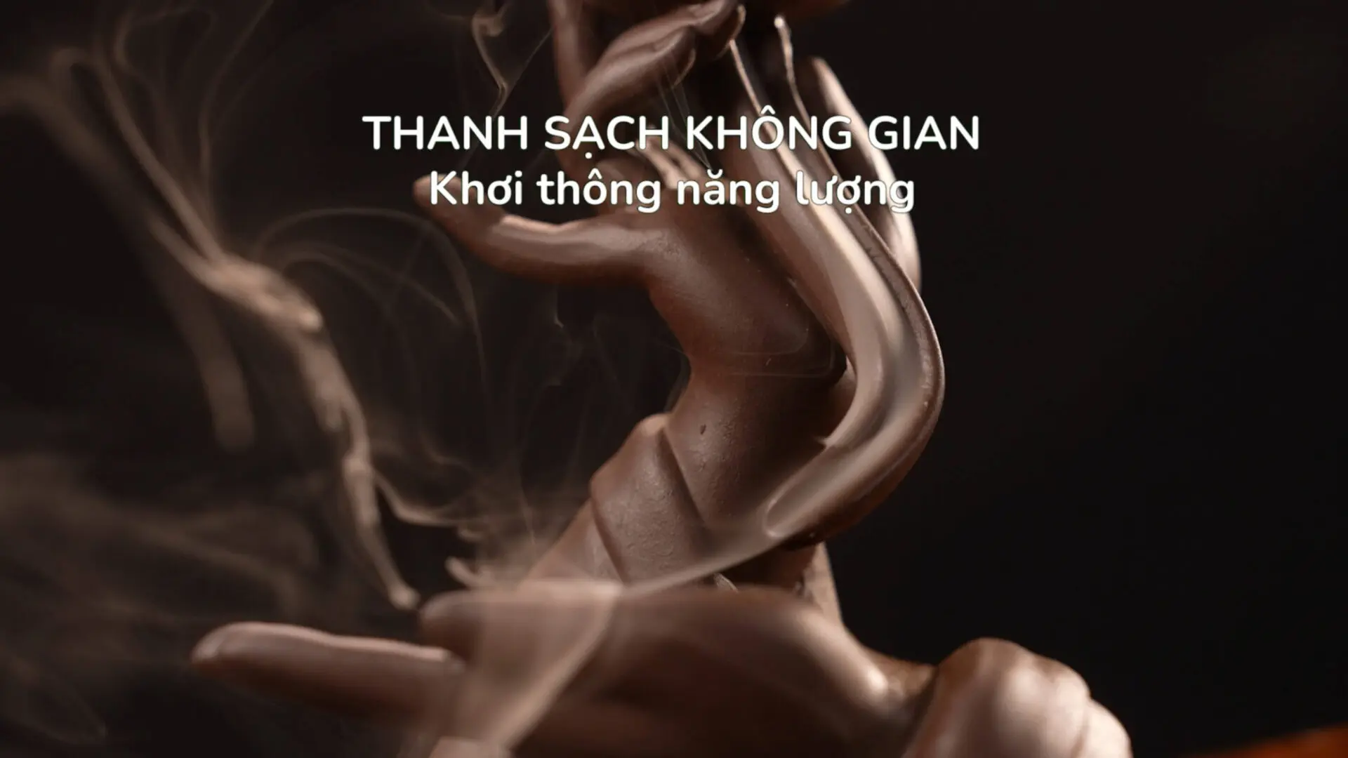 Thác khói Trầm Hương tay Phật | Hoa Trắng Thác khói xông Trầm Hương Bàn Tay Phật chất liệu gốm Tử Sa cao cấp