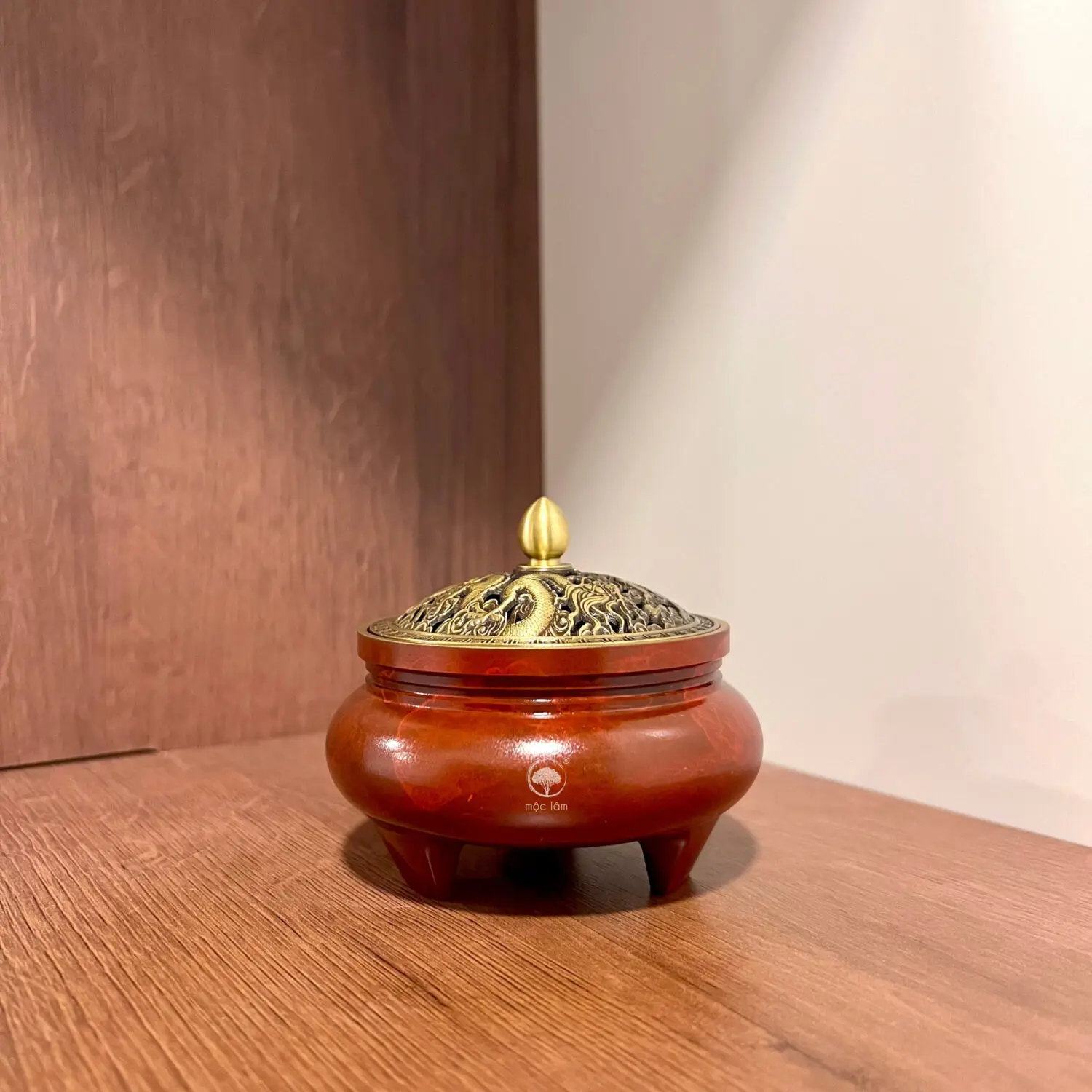 Lư đồng đốt trầm hương nguyên khối cao cấp, bền bỉ vượt thời gian